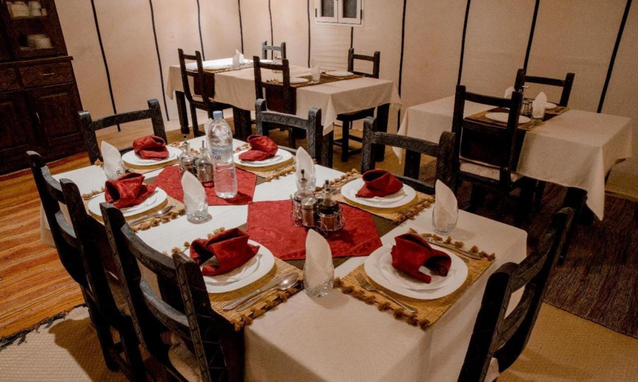 Original Luxury Camp Hotel Merzouga Buitenkant foto